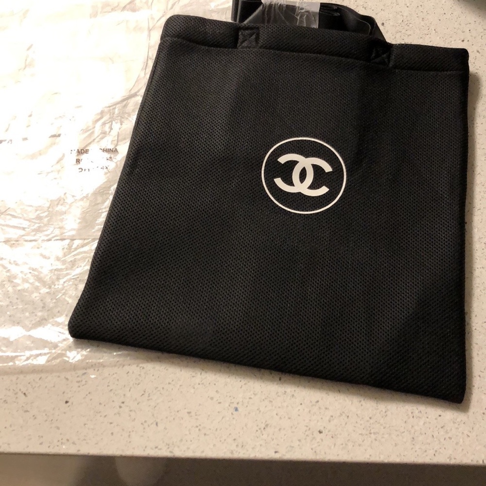 Chanel Beaute mesh tote